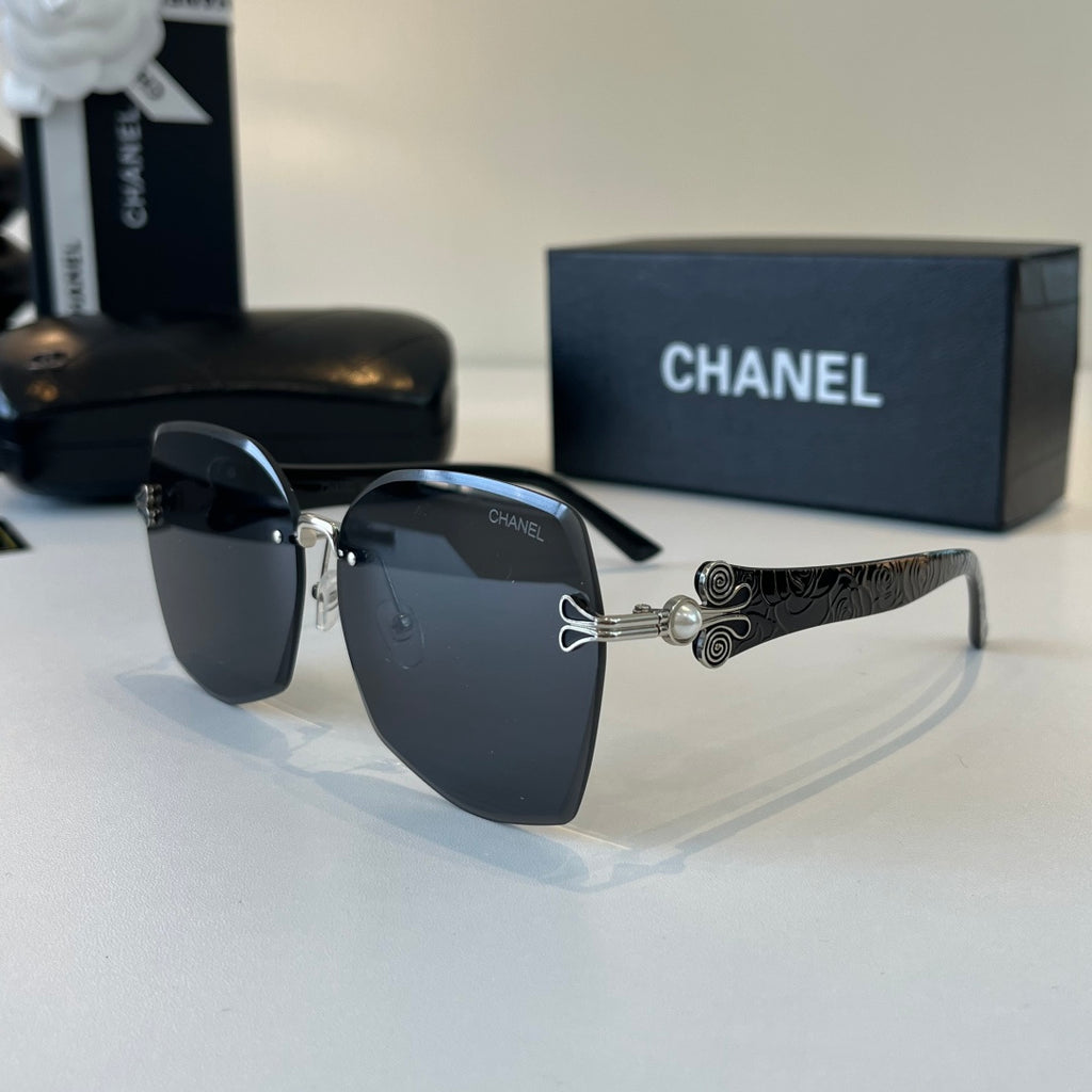 Chanel Fashion Black Lens Sunglasses for Men & Women - 398615 - detail image 3