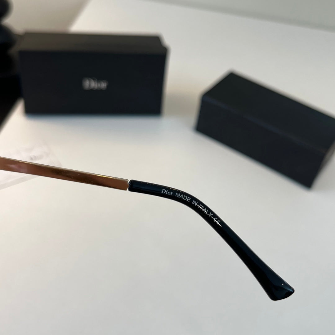 Dior Fashion Black Lens Sunglasses for Men & Women - detail image 10