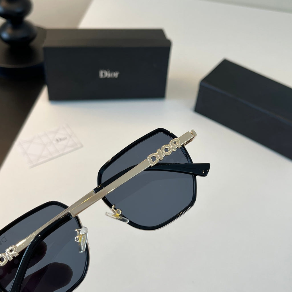 Dior Fashion Black Lens Sunglasses for Men & Women - detail image 7