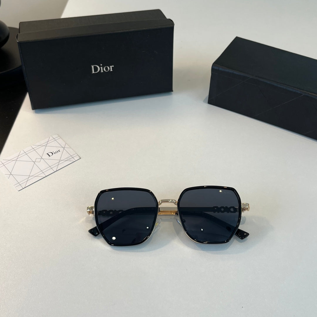 Dior Fashion Black Lens Sunglasses for Men & Women - 431800 - detail image 4