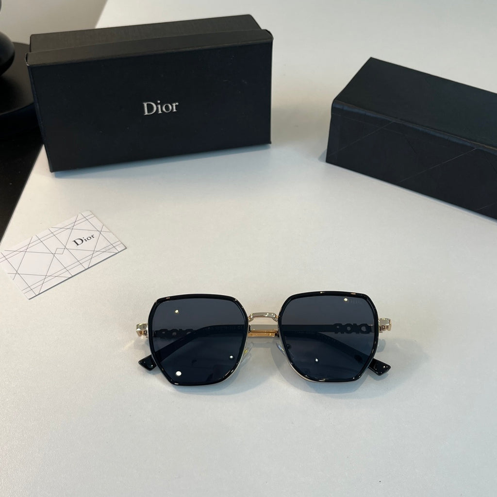 Dior Fashion Black Lens Sunglasses for Men & Women - 398720 - detail image 4