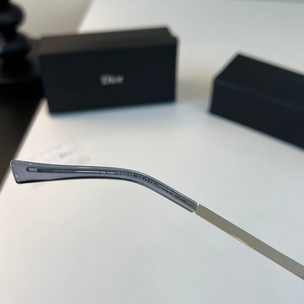 Dior Fashion Silver Lens Sunglasses for Men & Women - detail image 9