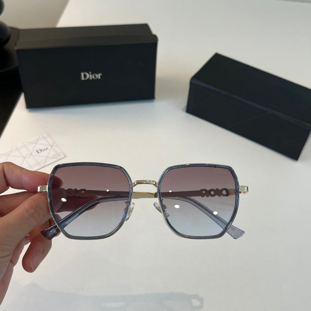 Dior Fashion Silver Lens Sunglasses for Men & Women - 431801 - detail image 4