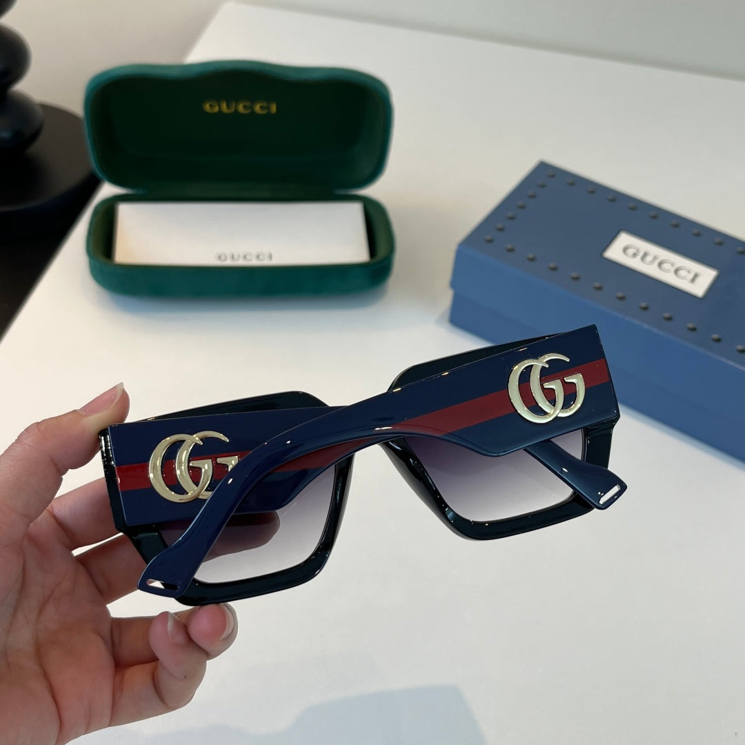Gucci Oversized Black Lens Sunglasses for Men & Women - 398442 - detail image 8