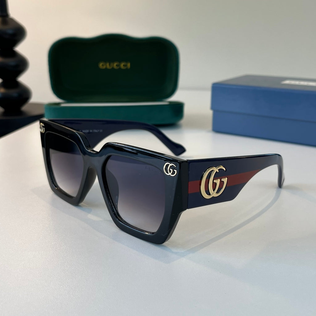 Gucci Oversized Black Lens Sunglasses for Men & Women - 398442 - detail image 3