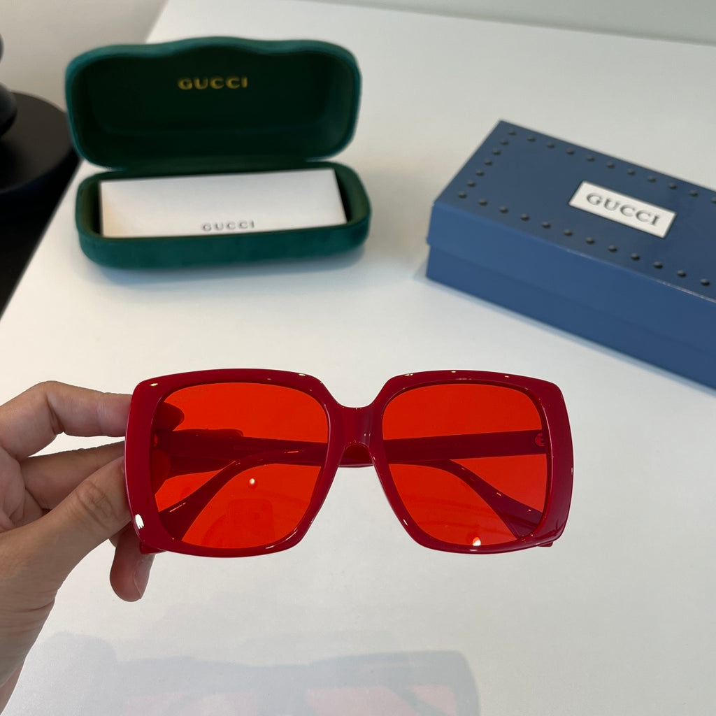 Gucci Oversized Red Lens Sunglasses for Men & Women - 398443 - detail image 6