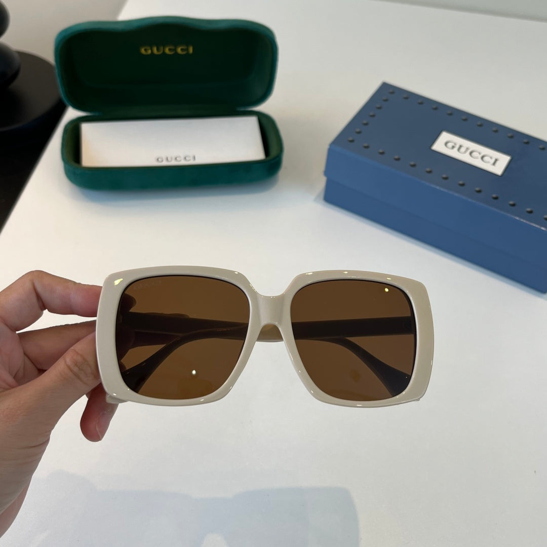 Gucci Oversized Brown Lens Sunglasses for Men & Women - 398444 - detail image 6