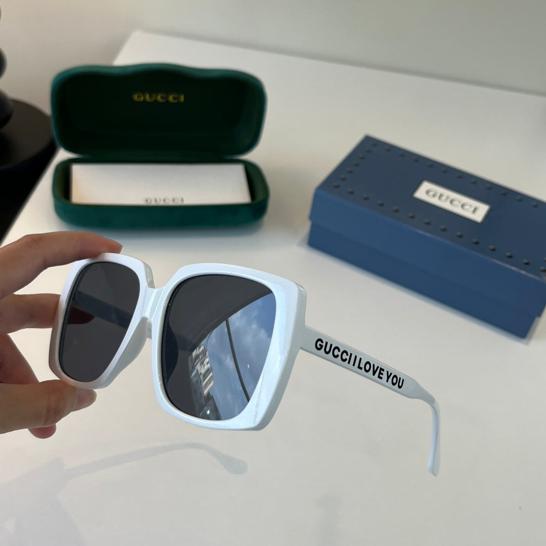 Gucci Oversized Silver Lens Sunglasses for Men & Women - 398445 - detail image 4