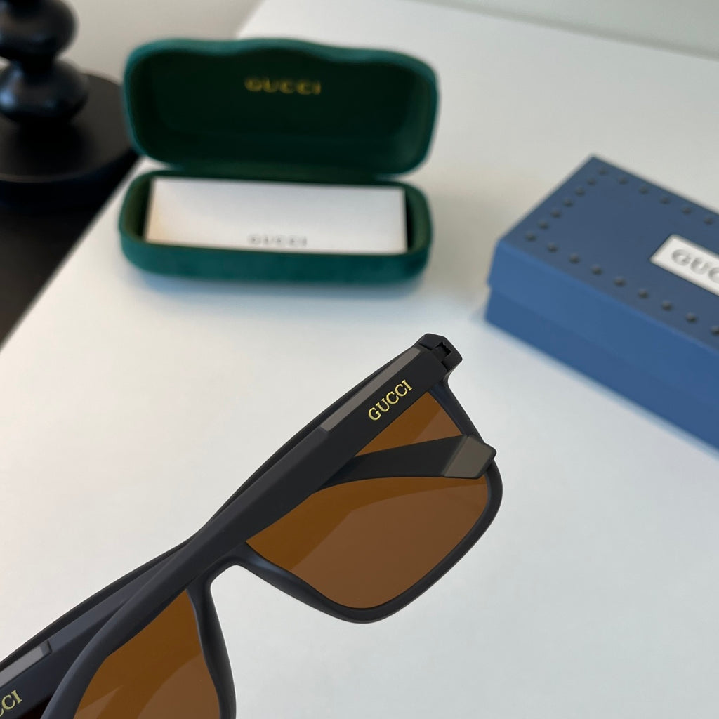 Gucci Fashion Black Lens Sunglasses for Men & Women - 398446 - detail image 7