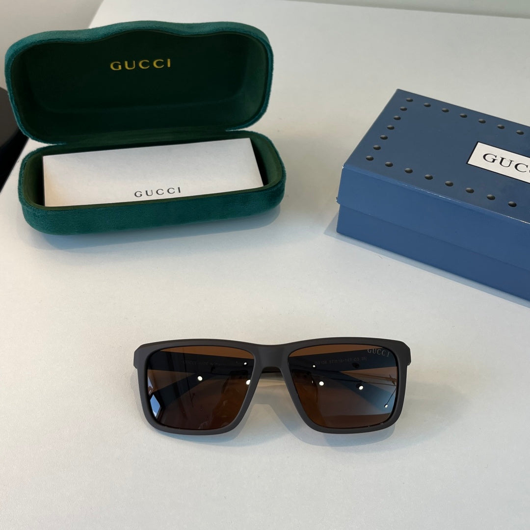 Gucci Fashion Black Lens Sunglasses for Men & Women - 398446 - detail image 4