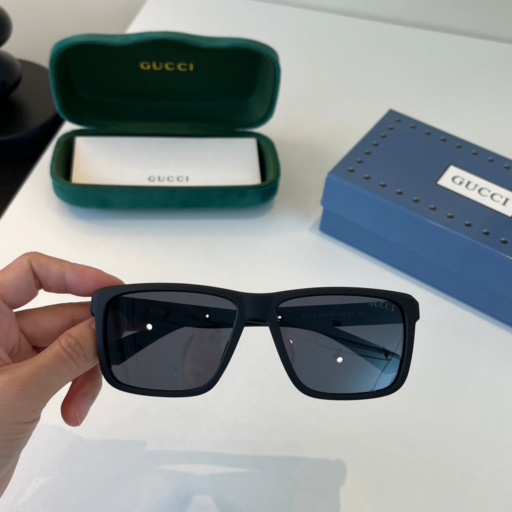 Gucci Fashion Black Lens Sunglasses for Men & Women - 398447 - detail image 5