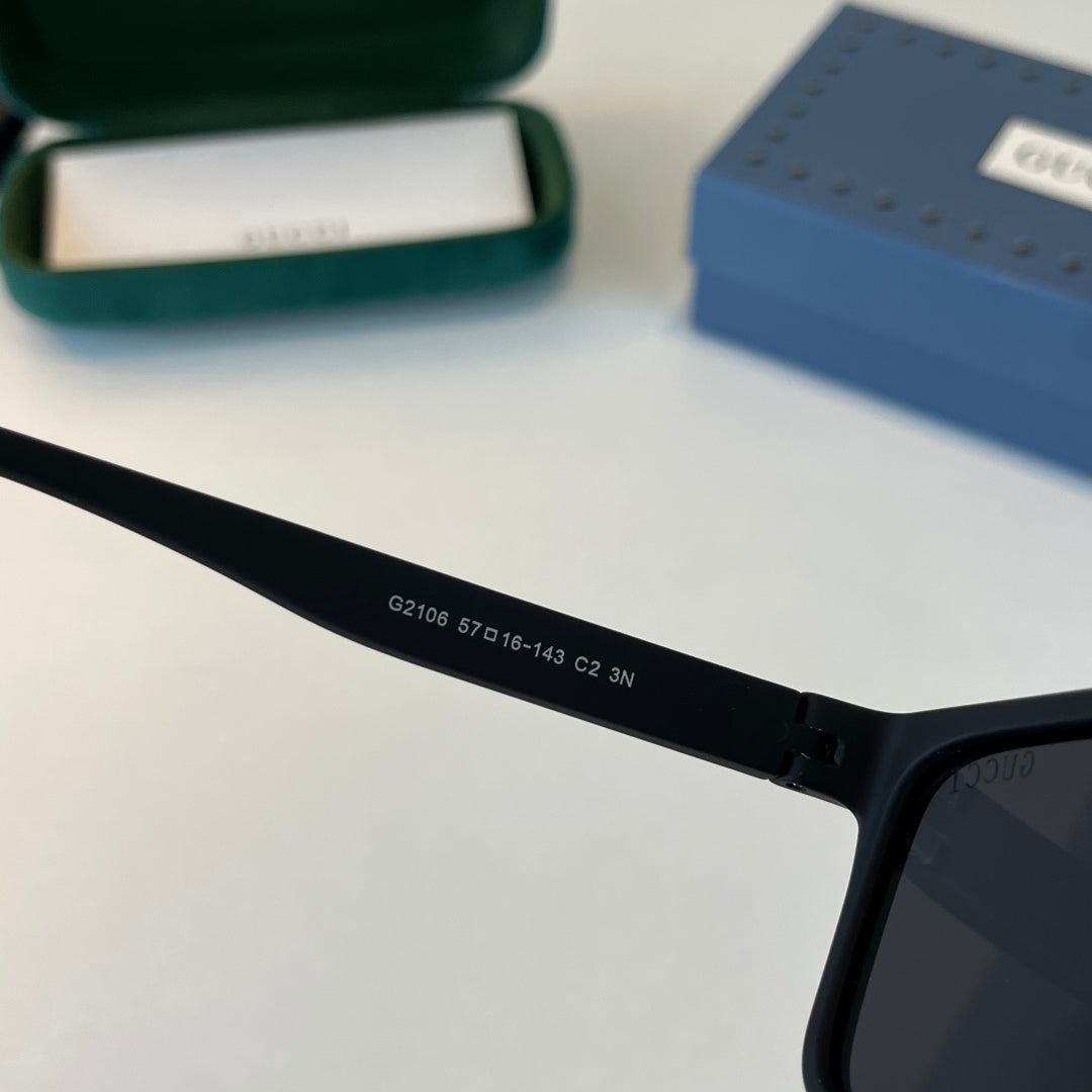 Gucci Fashion Black Lens Sunglasses for Men & Women - 398447 - detail image 9