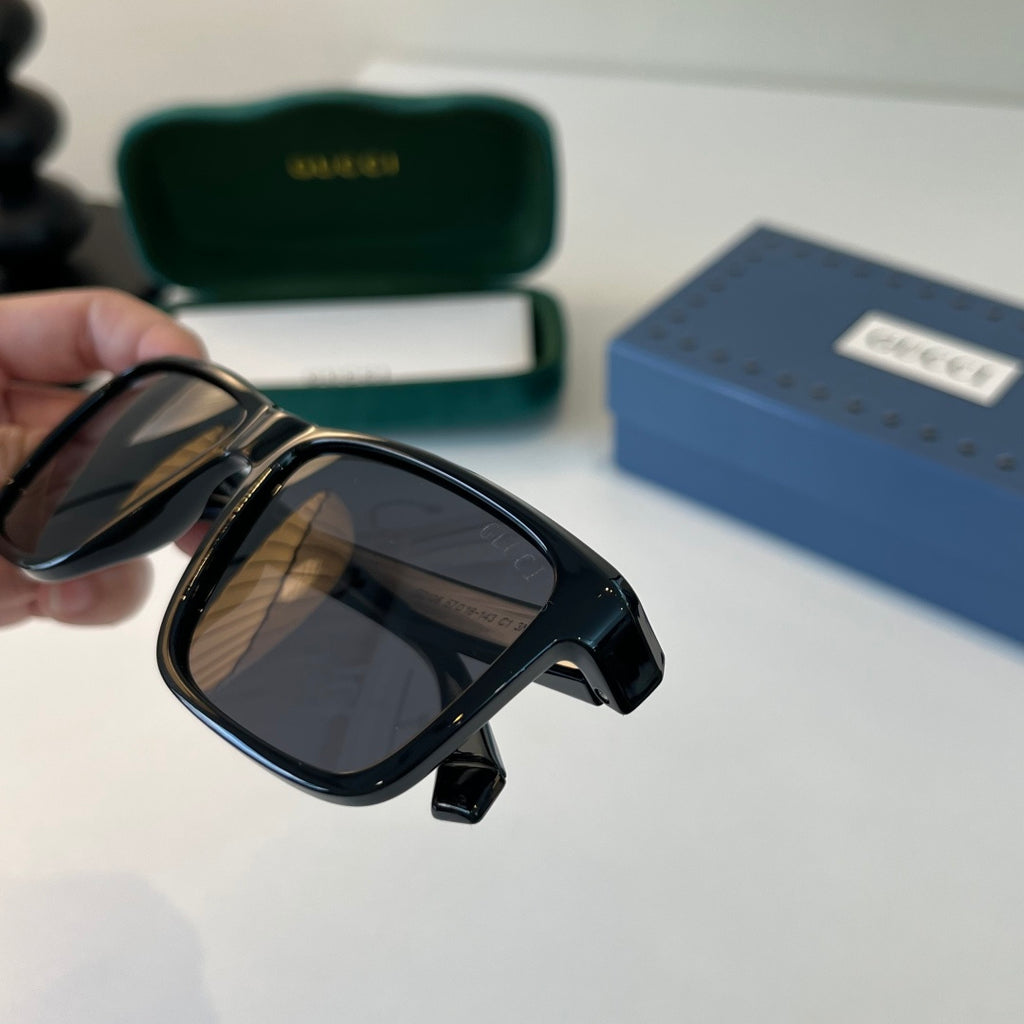 Gucci Fashion Black Lens Sunglasses for Men & Women - 398448 - detail image 6