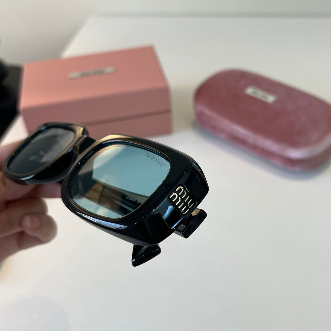 Miu Miu Fashion Blue Lens Sunglasses for Men & Women - 358668 - detail image 6