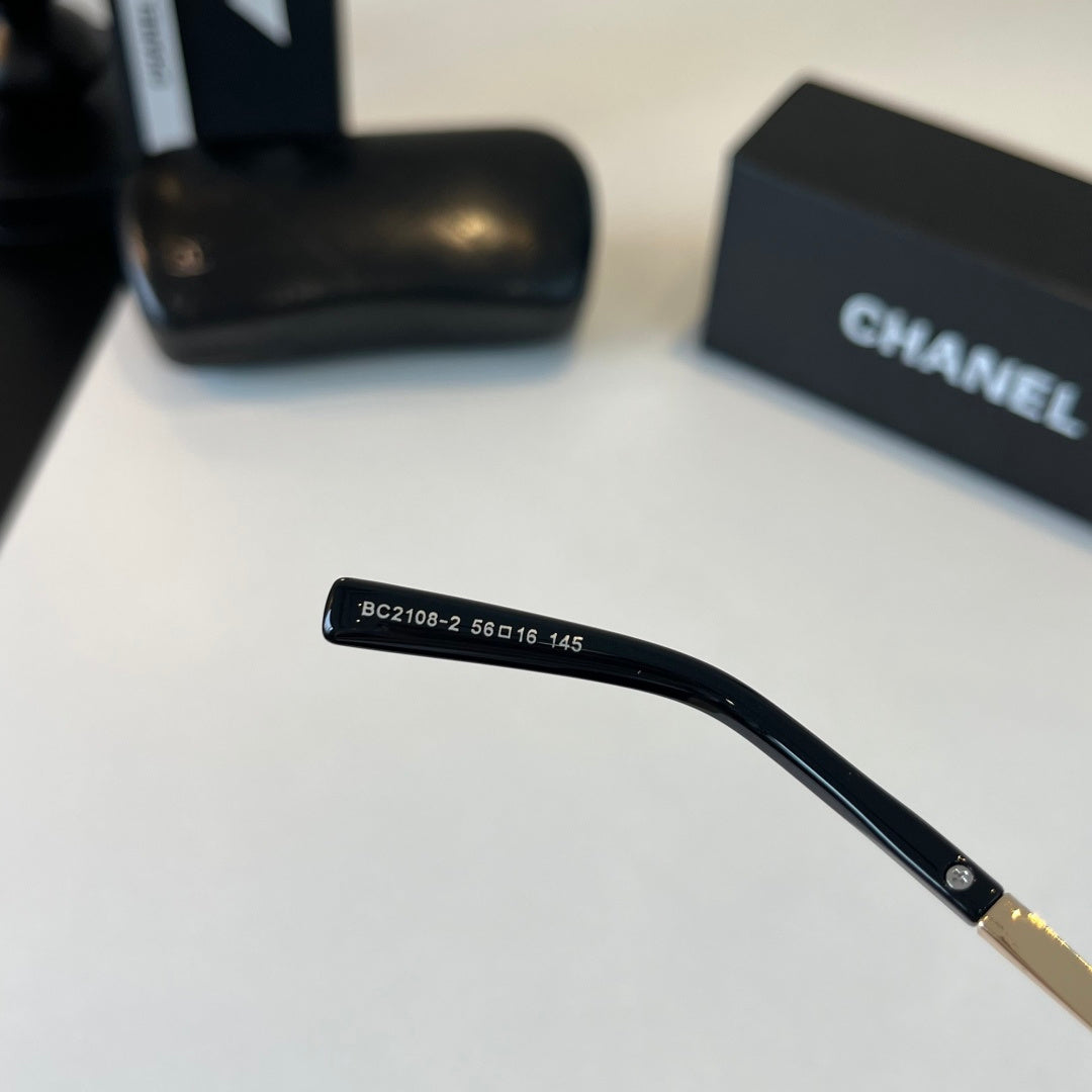 Chanel Cat-Eye Silver Lens Sunglasses for Men & Women - 371767 - detail image 10