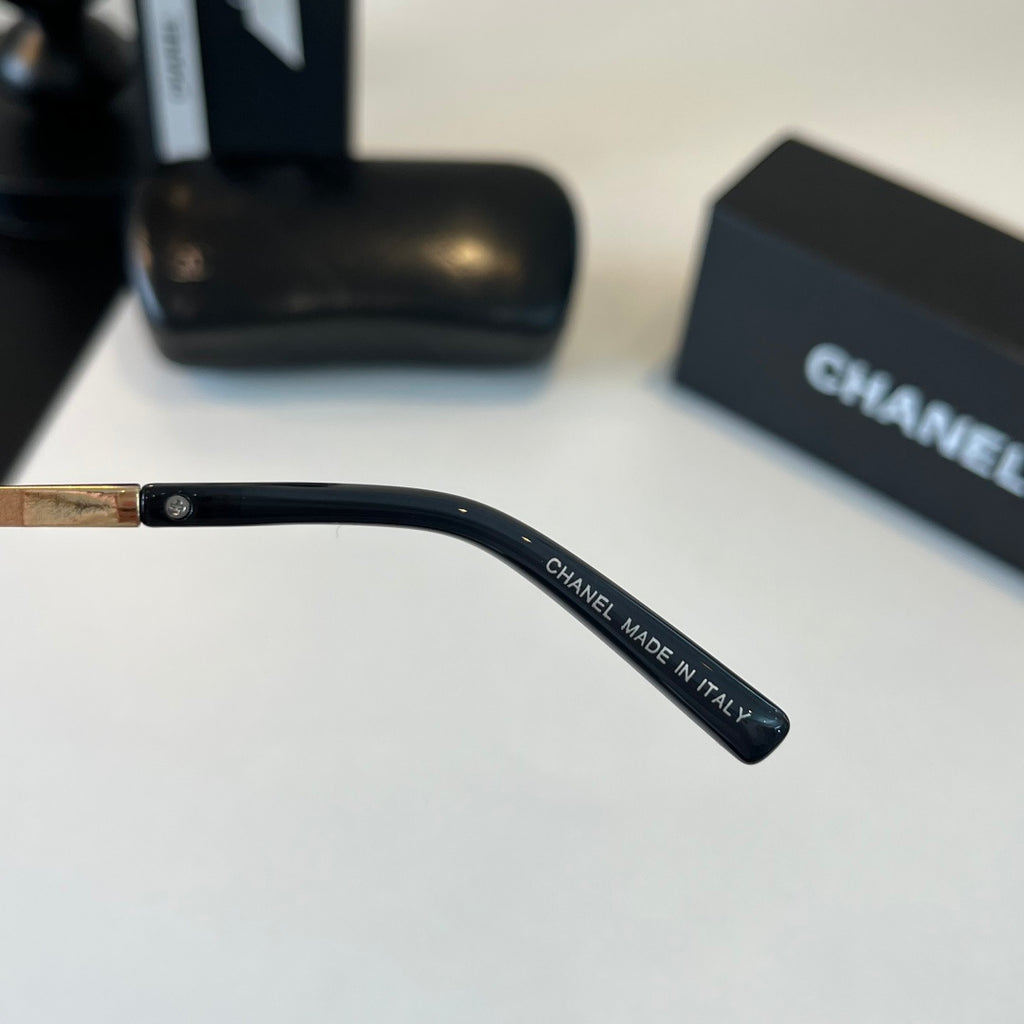 Chanel Cat-Eye Silver Lens Sunglasses for Men & Women - 371767 - detail image 9