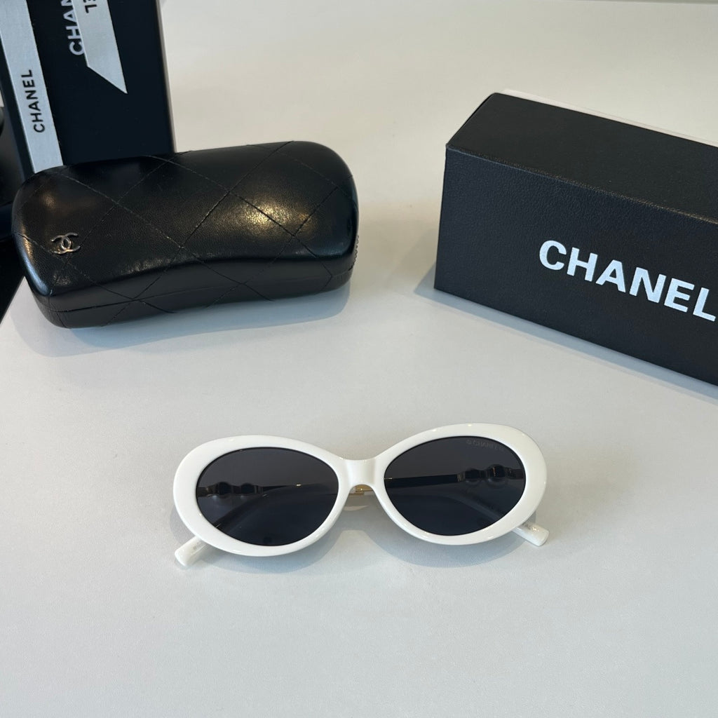 Chanel Cat-Eye Silver Lens Sunglasses for Men & Women - 371766 - detail image 4