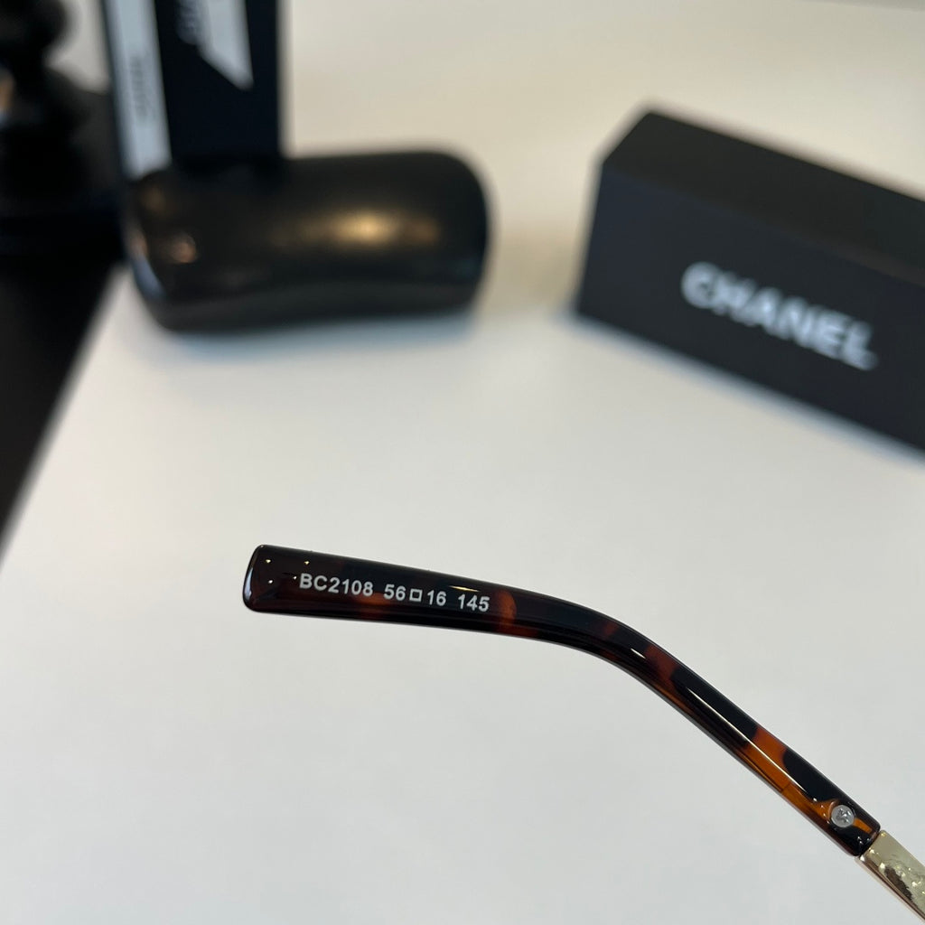 Chanel Cat-Eye Brown Lens Sunglasses for Men & Women - 371768 - detail image 9
