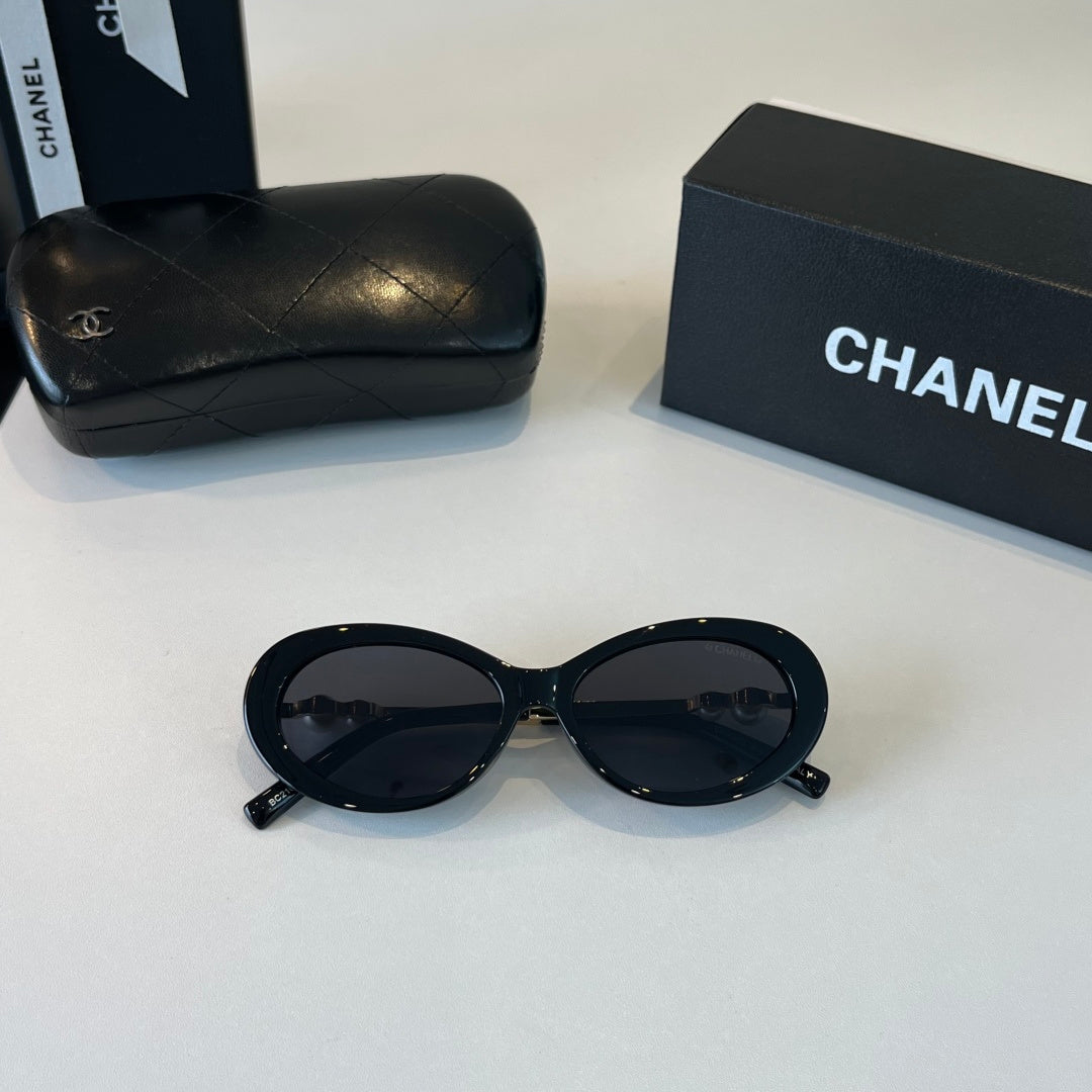 Chanel Cat-Eye Black Lens Sunglasses for Men & Women - 431524 - detail image 4