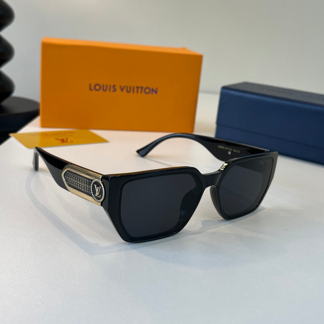 Louis Vuitton Fashion Black Lens Sunglasses for Men & Women - 431125