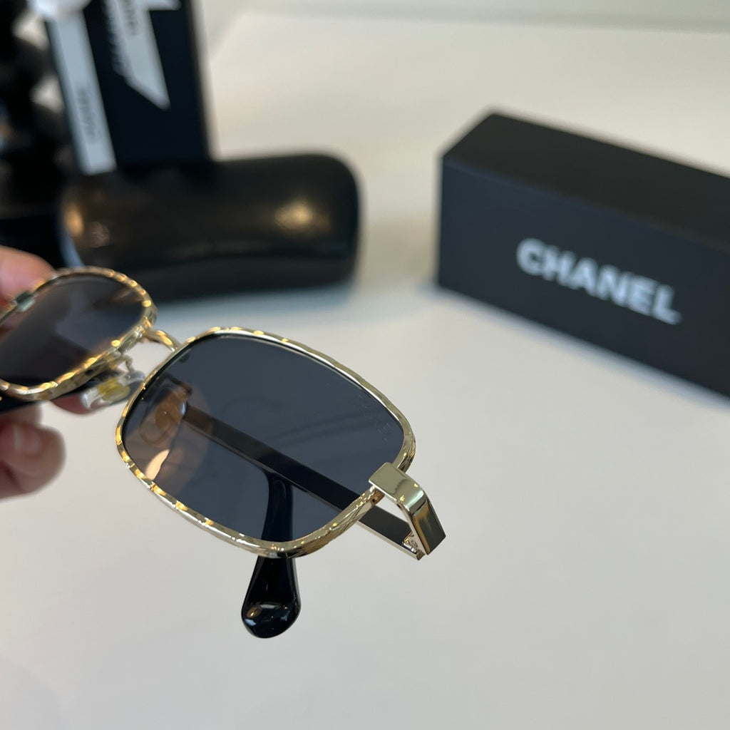 Chanel Metal Fashion Silver Lens Sunglasses for Men & Women - 371779 - detail image 6