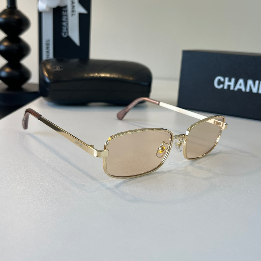 Chanel Metal Fashion Silver Lens Sunglasses for Men & Women - 431534