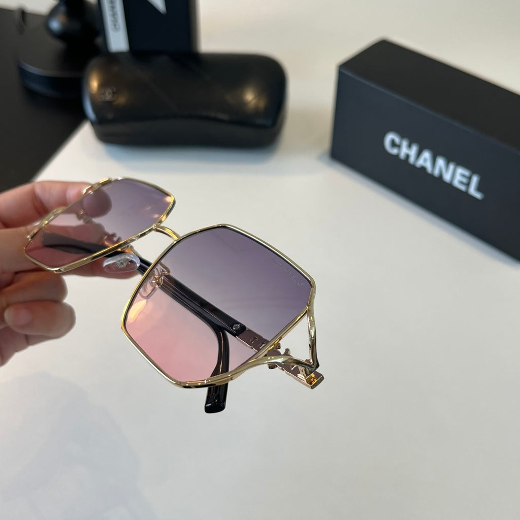 Chanel Metal Fashion Silver Lens Sunglasses for Women - 371775 - detail image 4