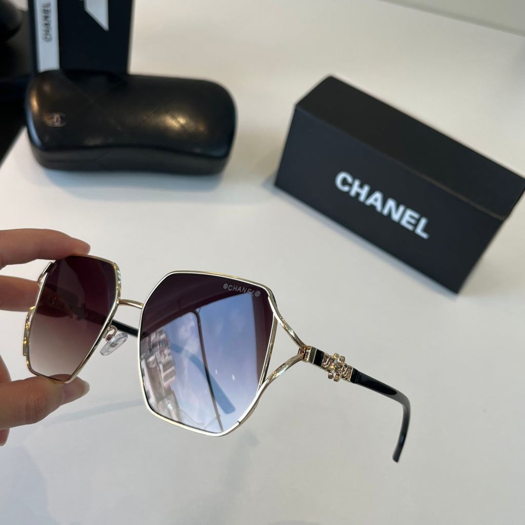 Chanel Metal Fashion Silver Lens Sunglasses for Women - 371777 - detail image 9