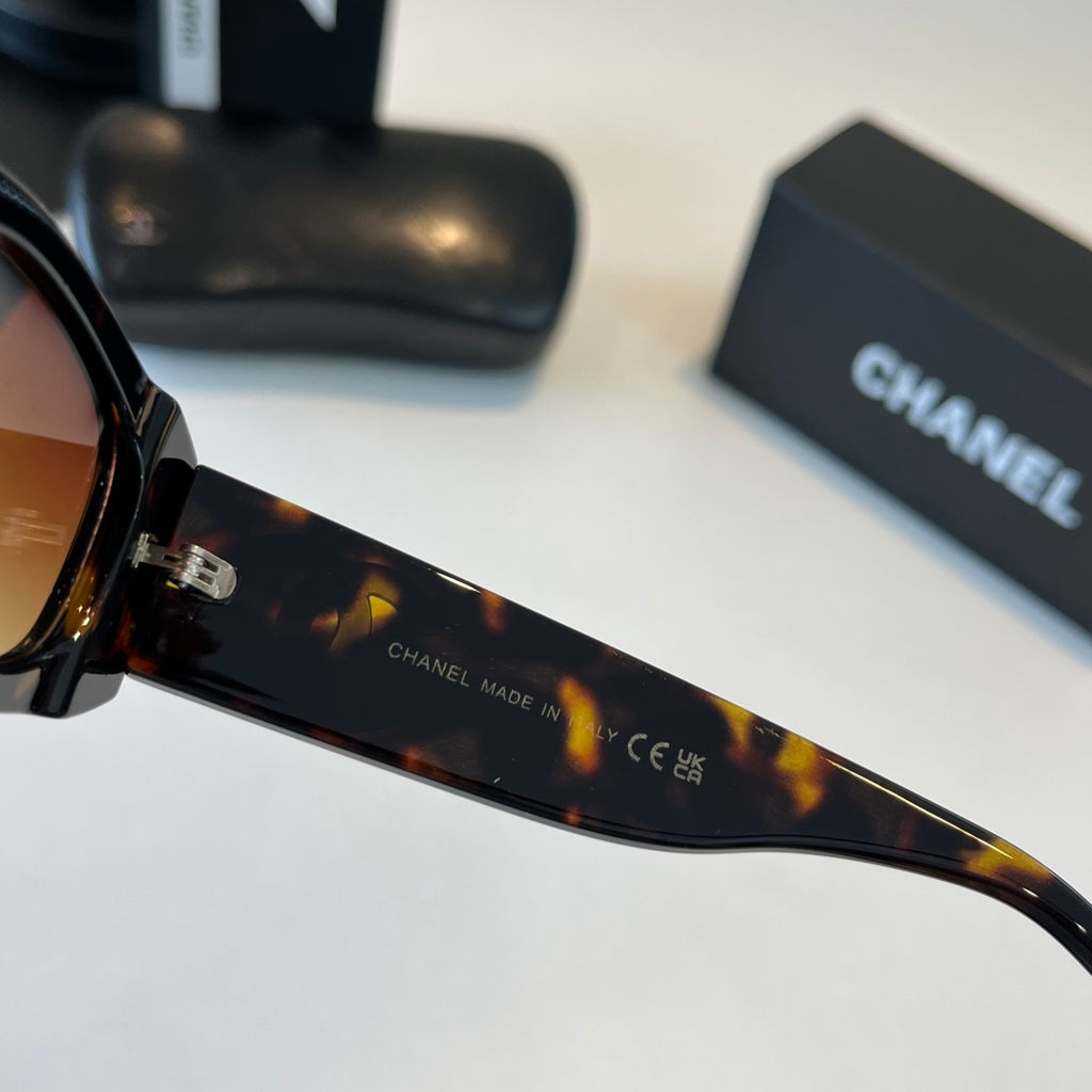 Chanel Fashion Black Lens Sunglasses for Men & Women - 415328 - detail image 8