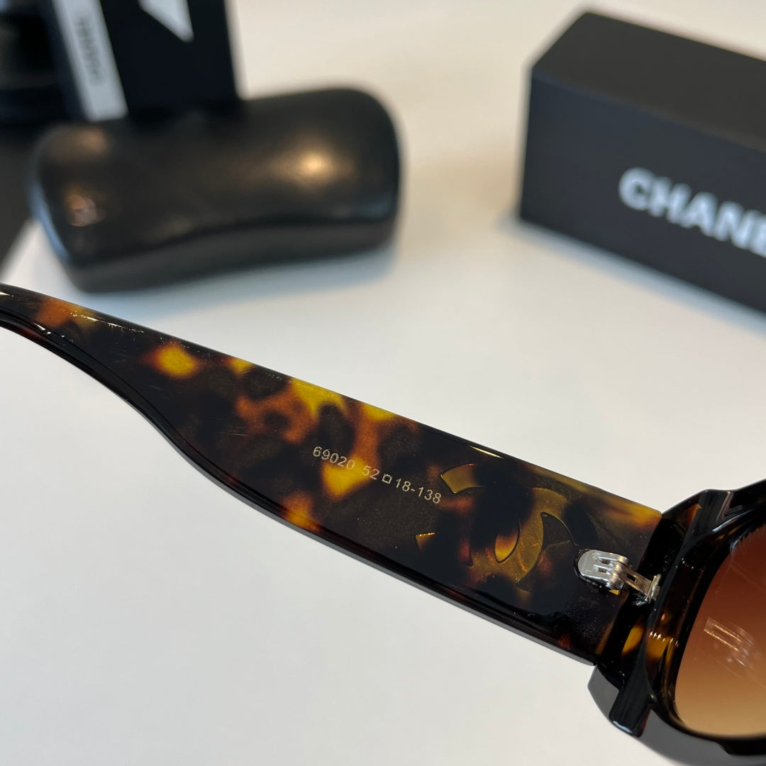 Chanel Fashion Black Lens Sunglasses for Men & Women - 415328 - detail image 7