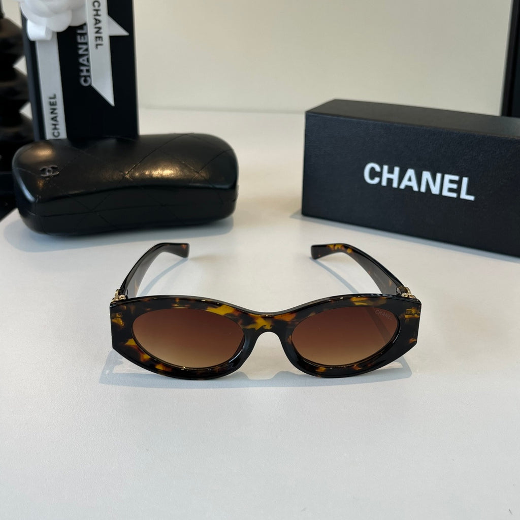 Chanel Fashion Brown Lens Sunglasses for Men & Women - 382261