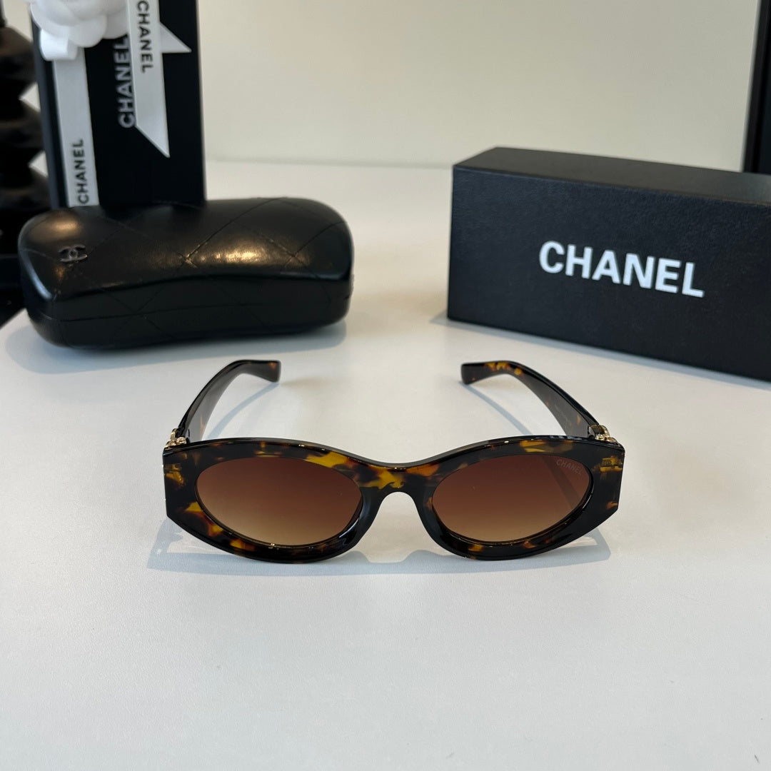 Chanel Fashion Brown Lens Sunglasses for Men & Women - 382261