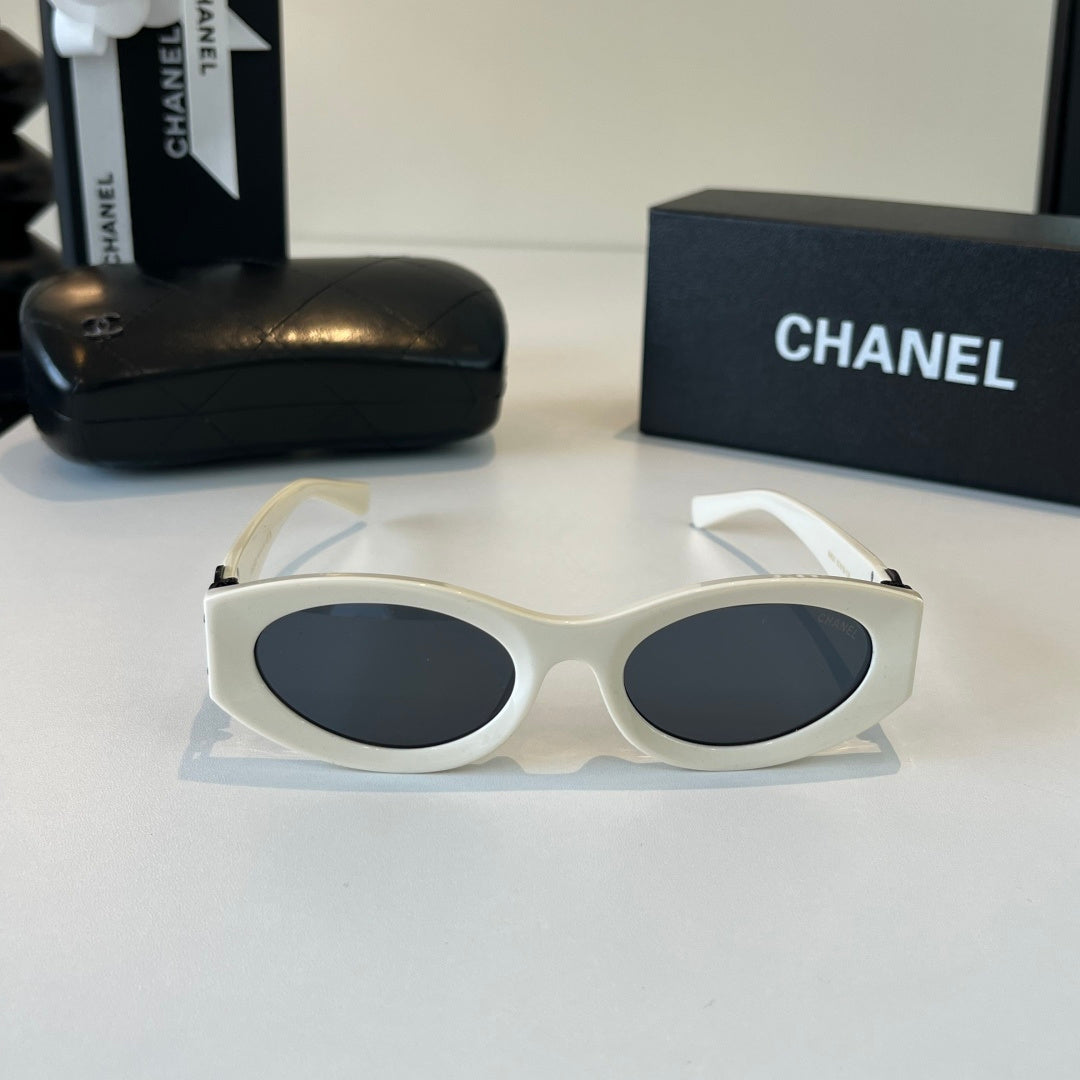 Chanel Fashion Silver Lens Sunglasses for Men & Women - 382262 - detail image 2