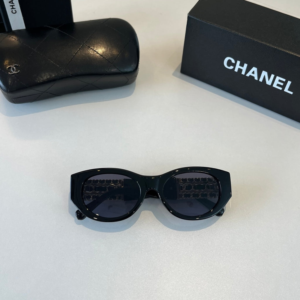 Chanel Fashion Black Lens Sunglasses for Men & Women - 382263 - detail image 4
