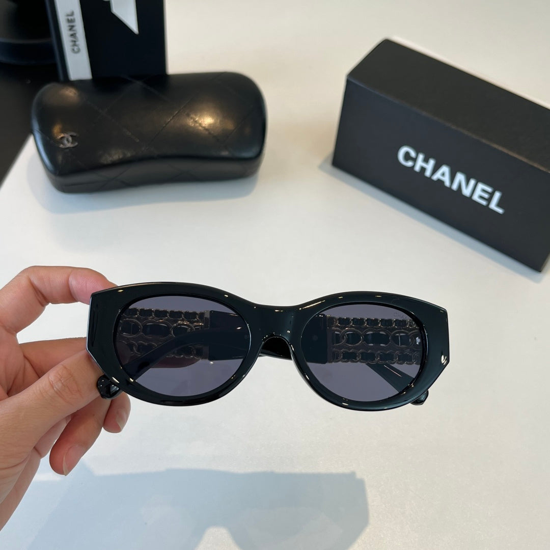 Chanel Fashion Black Lens Sunglasses for Men & Women - 382263 - detail image 5