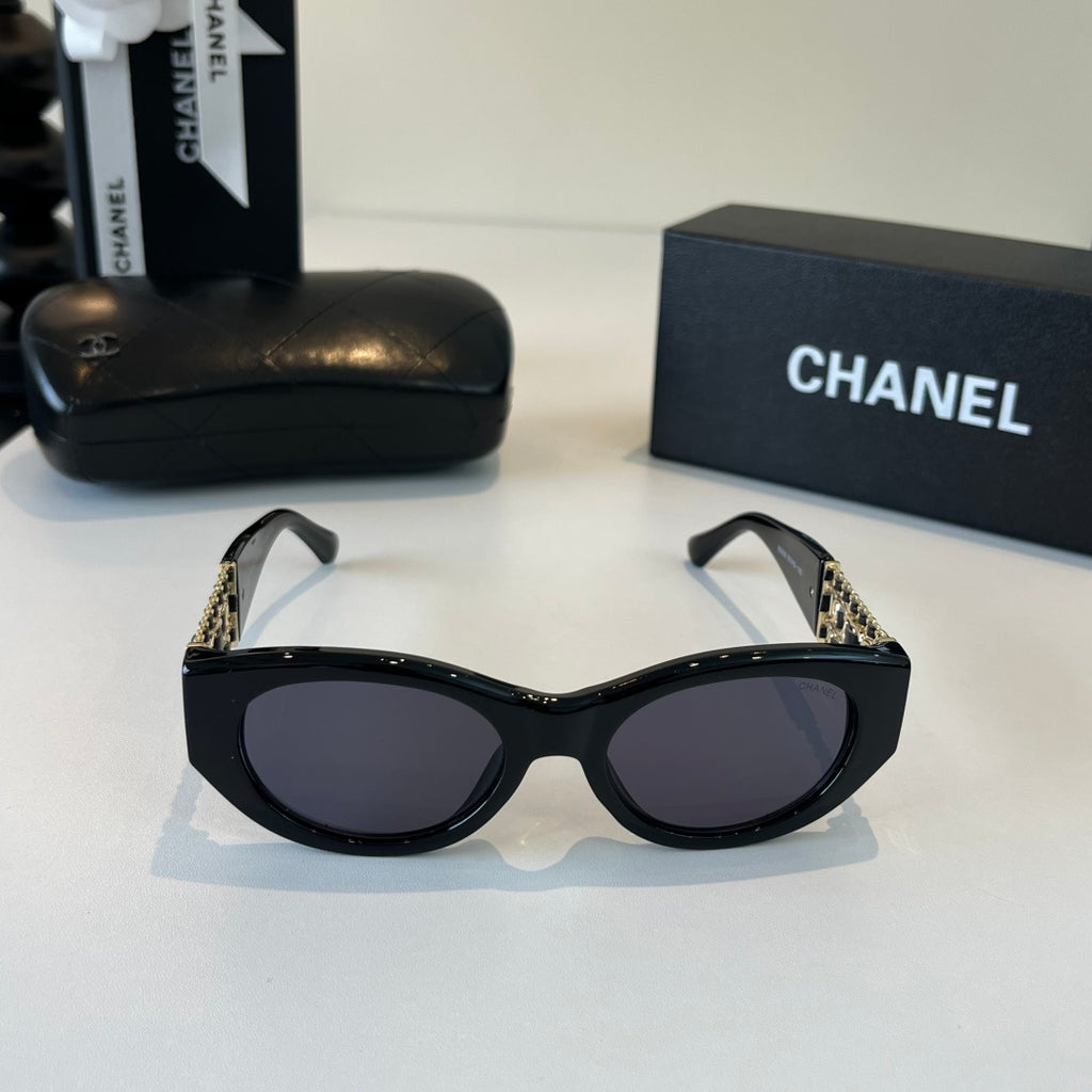 Chanel Fashion Black Lens Sunglasses for Men & Women - 415331 - detail image 2