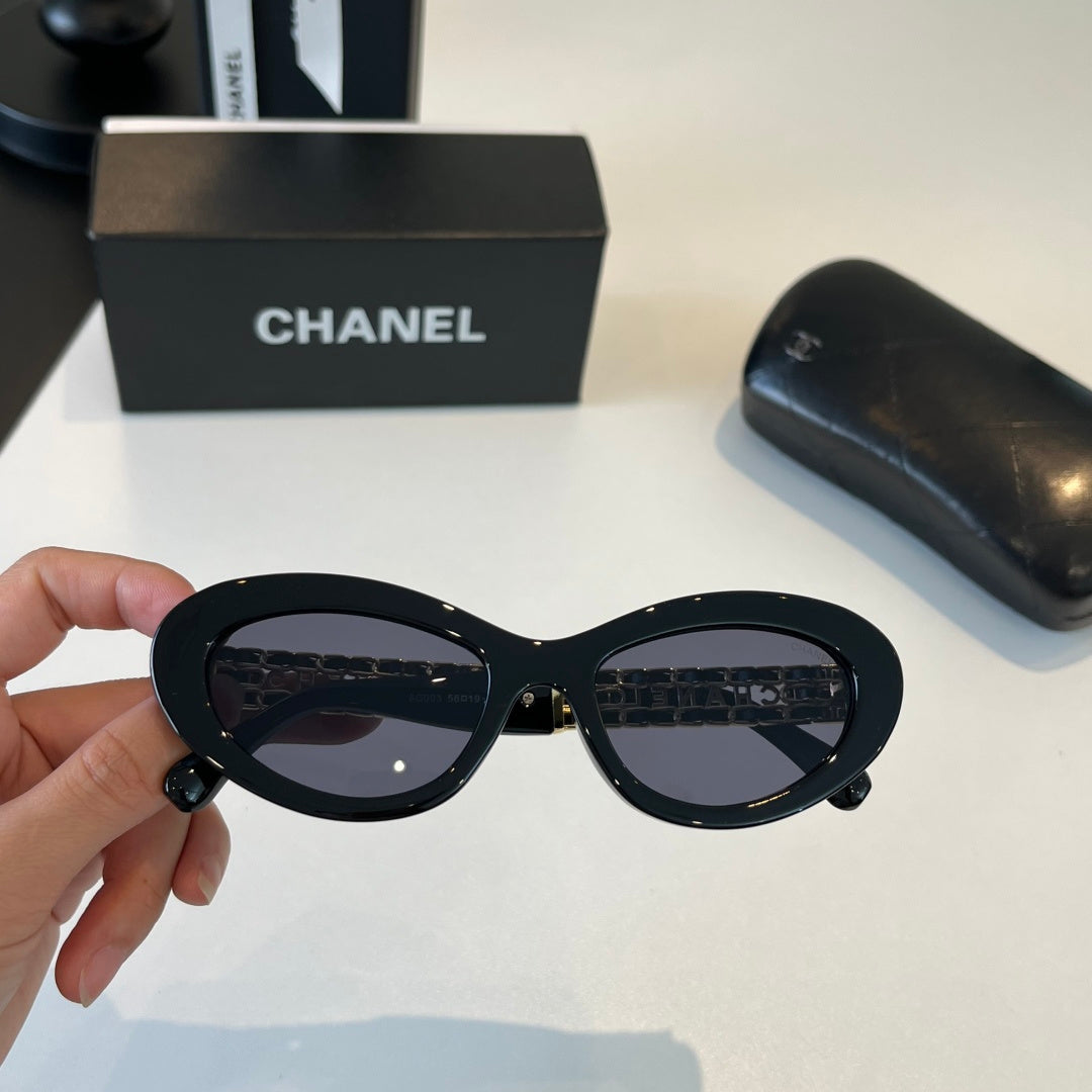 Chanel Fashion Black Lens Sunglasses for Men & Women - 382265 - detail image 5