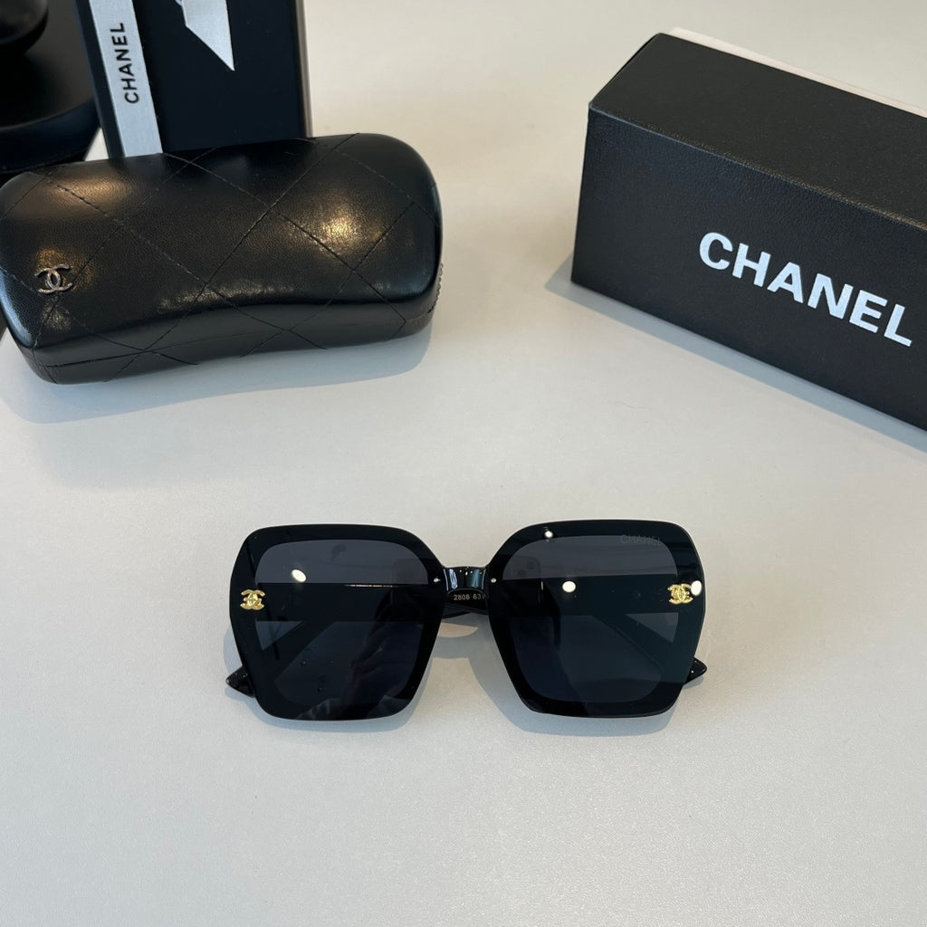 Chanel Fashion Black Lens Sunglasses for Men & Women - 382266 - detail image 4
