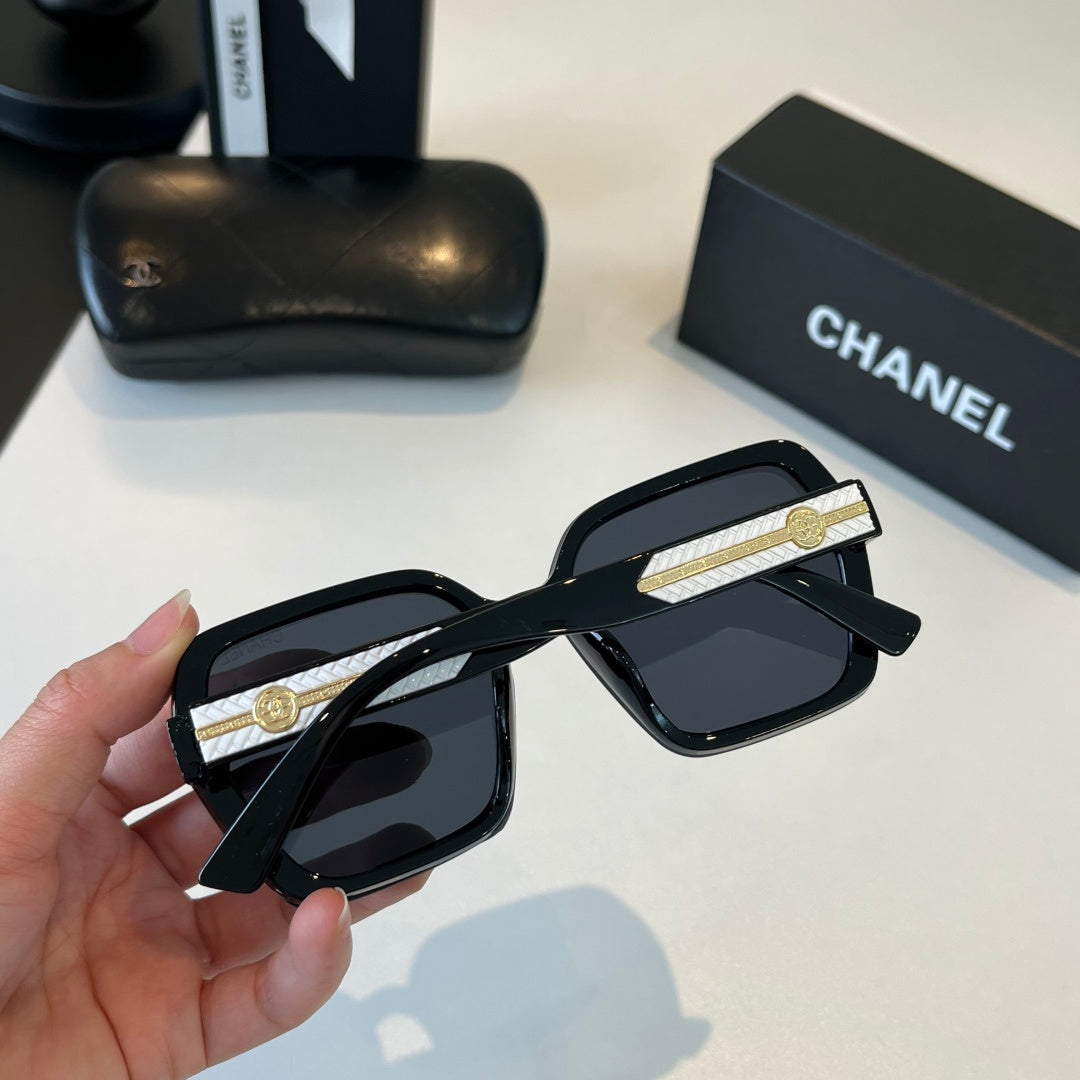 Chanel Fashion Black Lens Sunglasses for Men & Women - 415334 - detail image 7