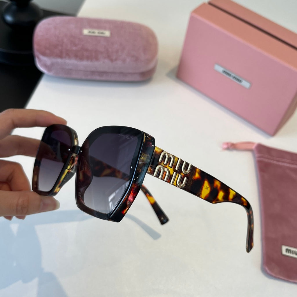 Miu Miu Fashion Black Lens Sunglasses for Men & Women - 466109 - detail image 8