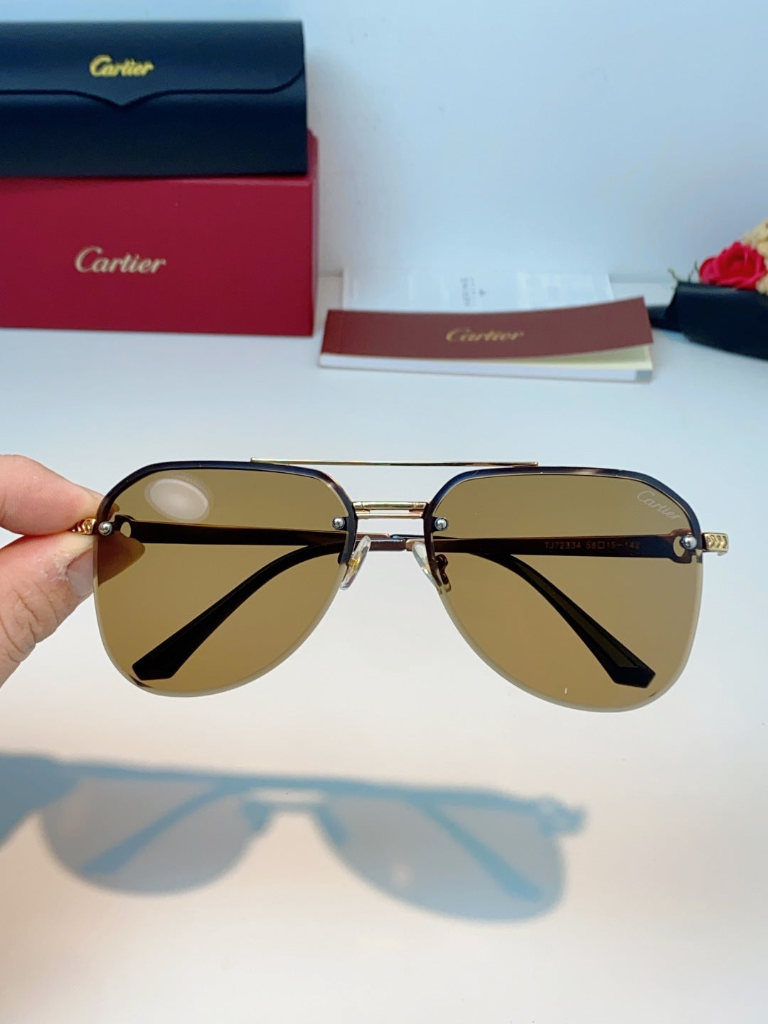 Cartier Lightweight Rimless Brown Lens Sunglasses for Men & Women - 372271 - detail image 4