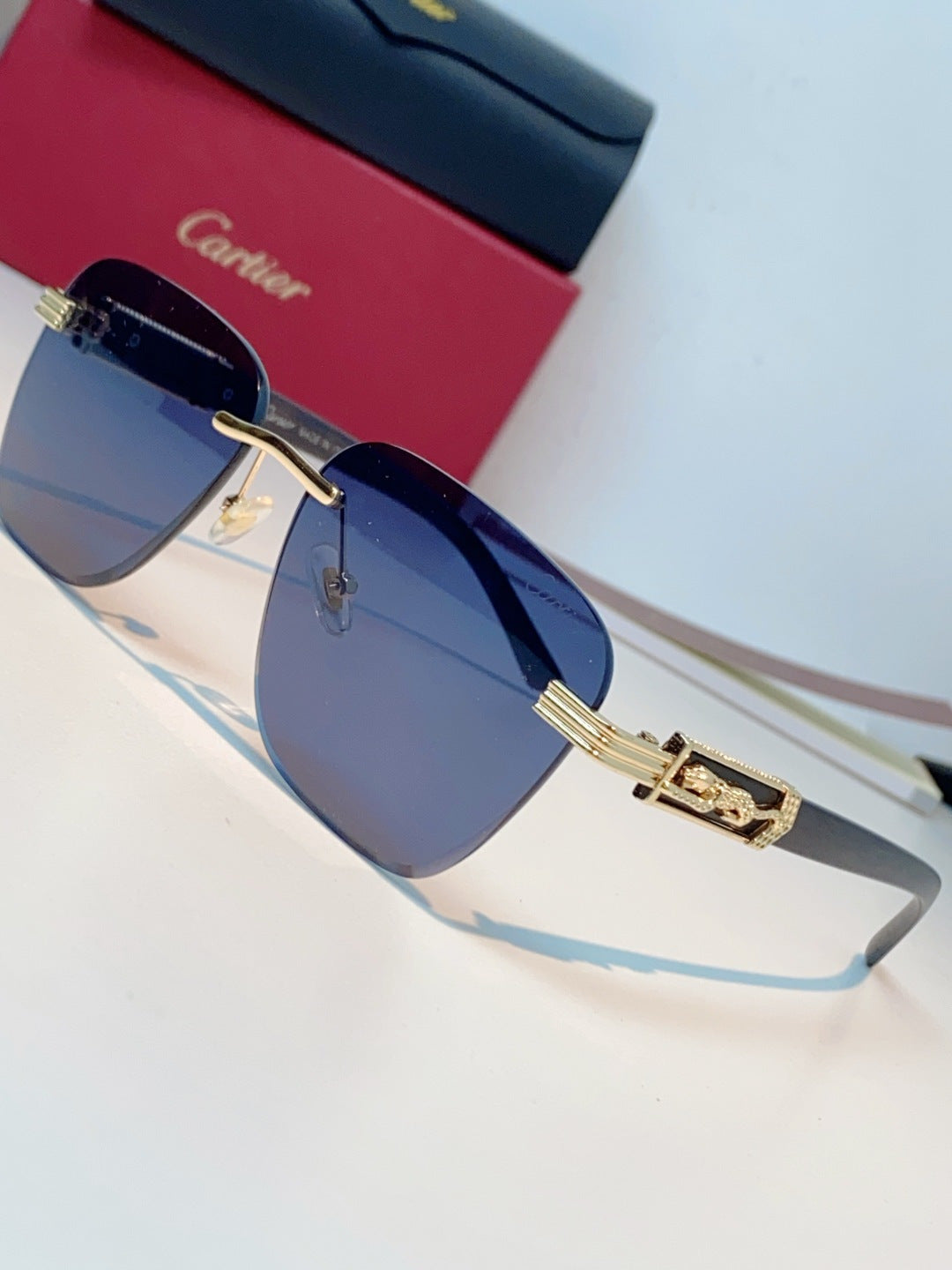 Cartier Lightweight Rimless Blue Lens Sunglasses for Men & Women - 358573 - detail image 7