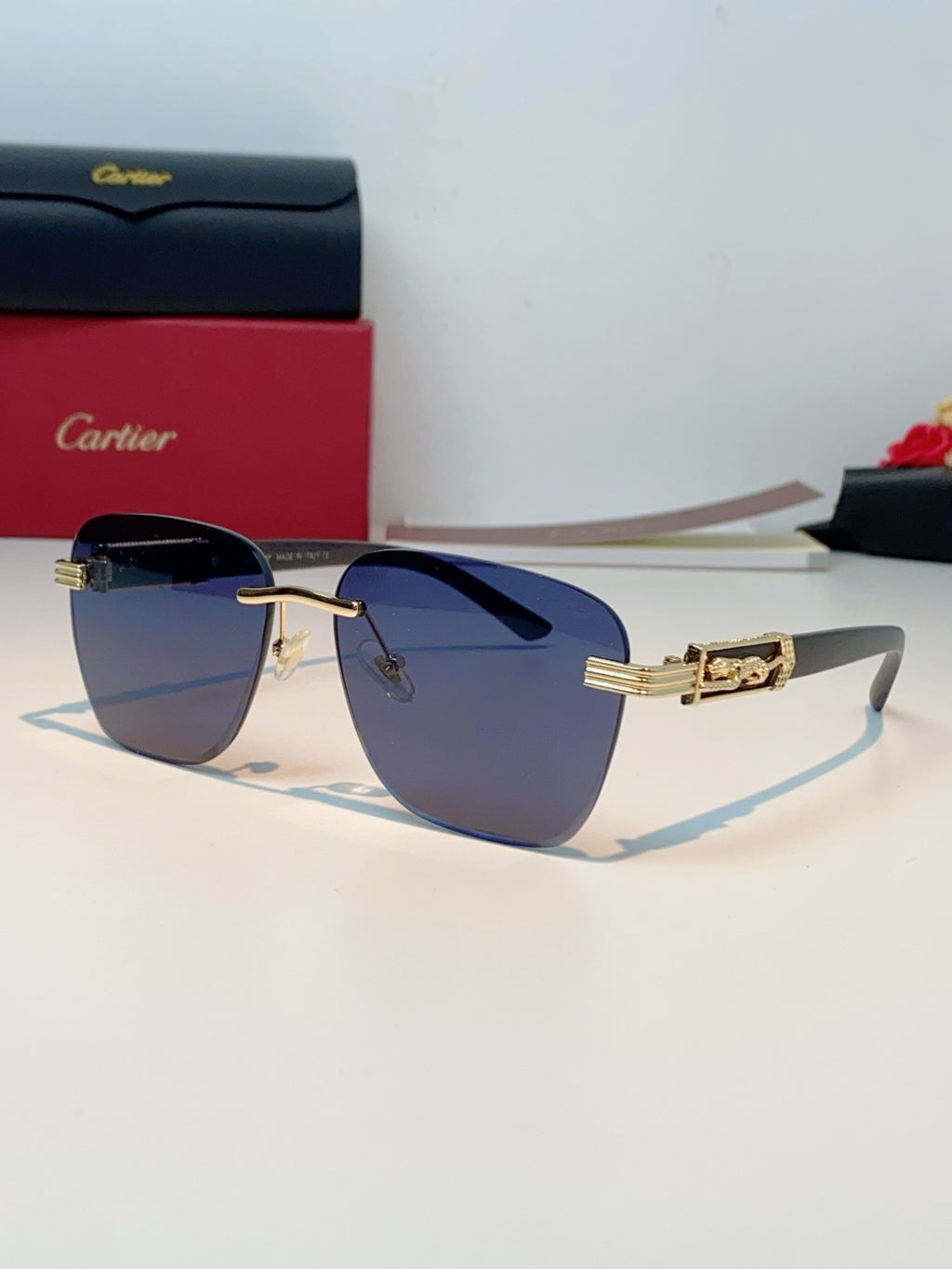 Cartier Lightweight Rimless Blue Lens Sunglasses for Men & Women - 358573