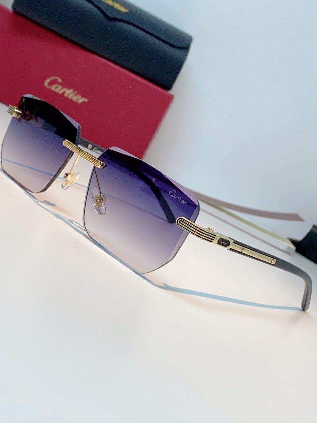 Cartier Lightweight Metal Rimless Blue Lens Sunglasses for Men & Wome - 358515 - detail image 7