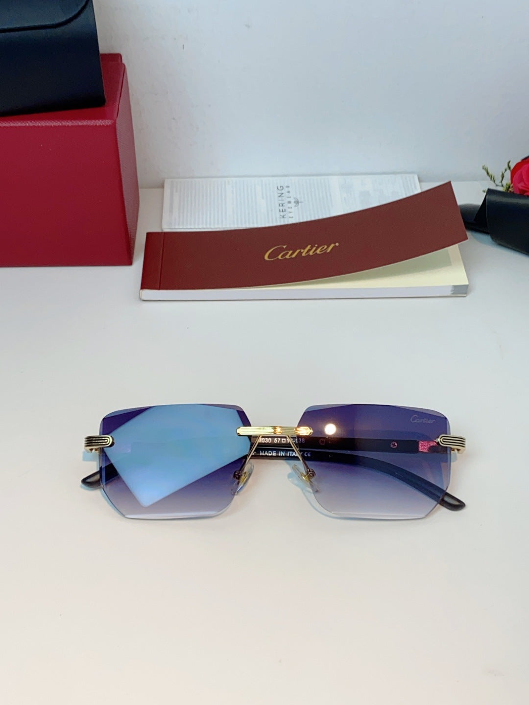 Cartier Lightweight Metal Rimless Blue Lens Sunglasses for Men & Wome - 358515 - detail image 10