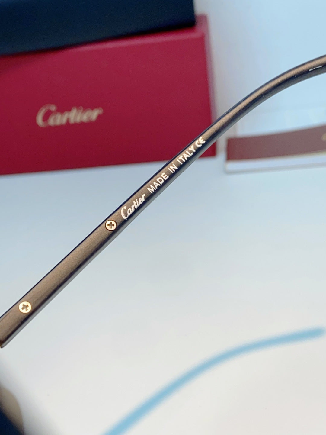 Cartier Lightweight Metal Rimless Blue Lens Sunglasses for Men & Wome - 358515 - detail image 9