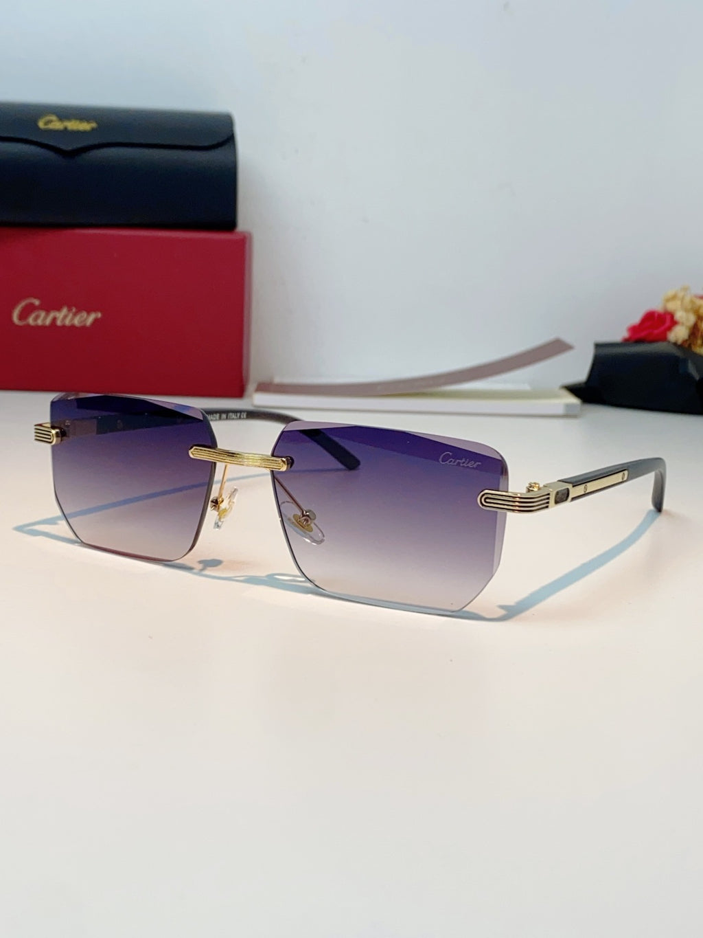 Cartier Lightweight Metal Rimless Blue Lens Sunglasses for Men & Wome - 358515
