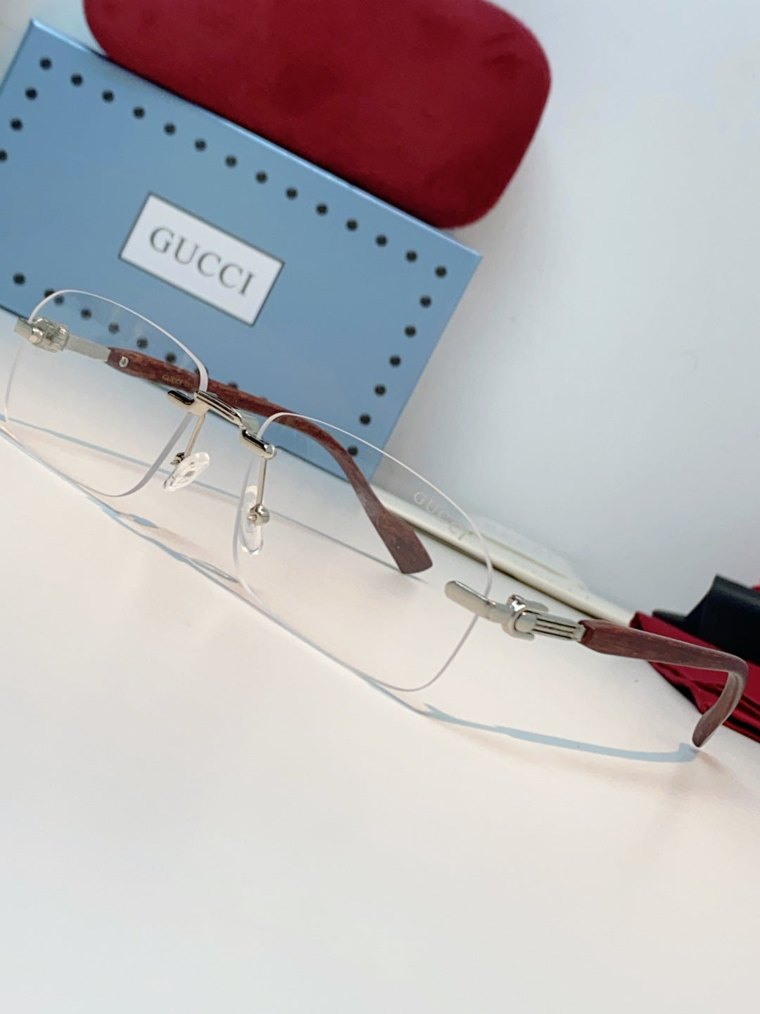 Gucci Lightweight Metal Rimless Silver Lens Sunglasses for Men & Women - detail image 7
