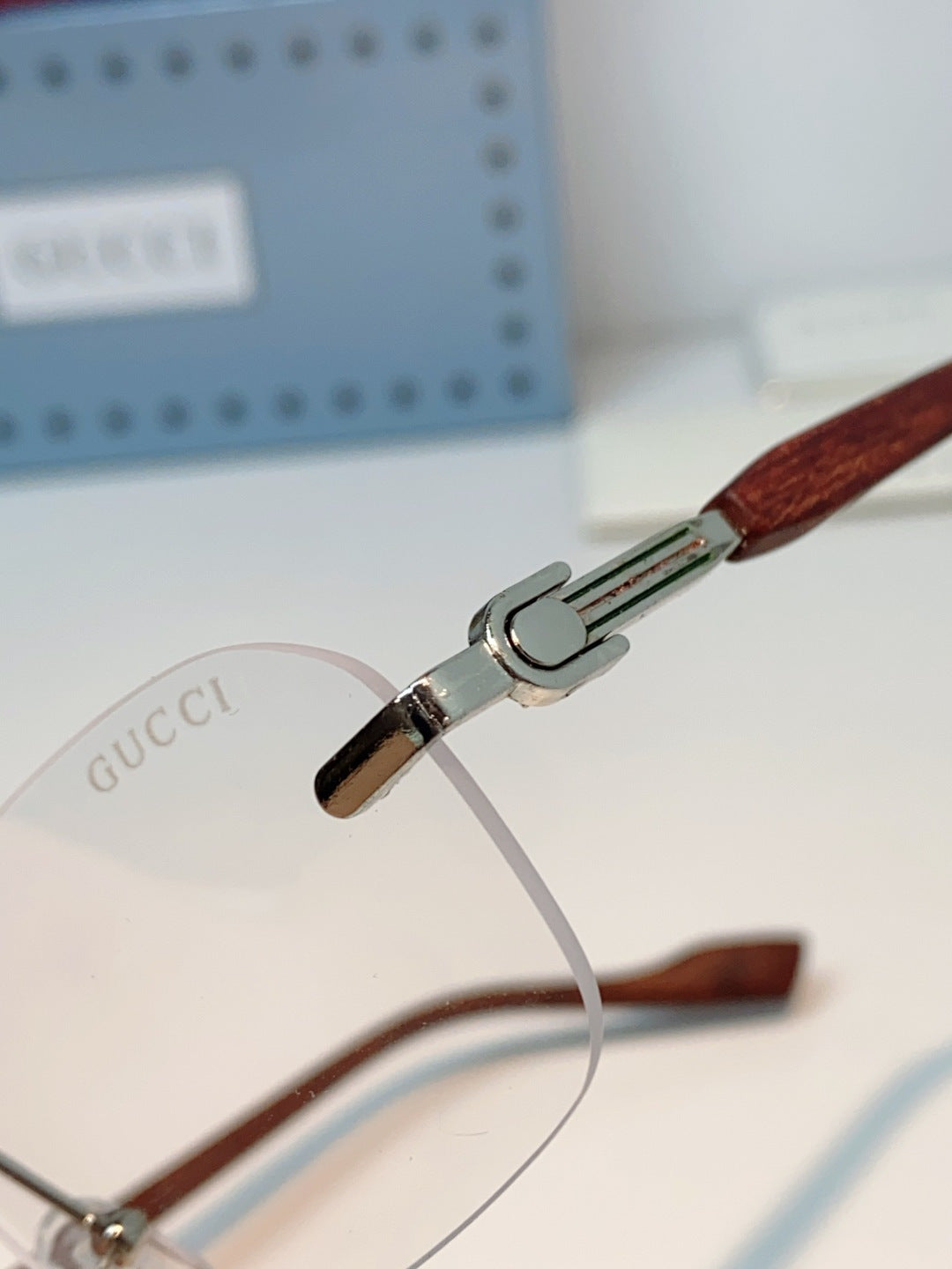Gucci Lightweight Metal Rimless Silver Lens Sunglasses for Men & Women - detail image 8