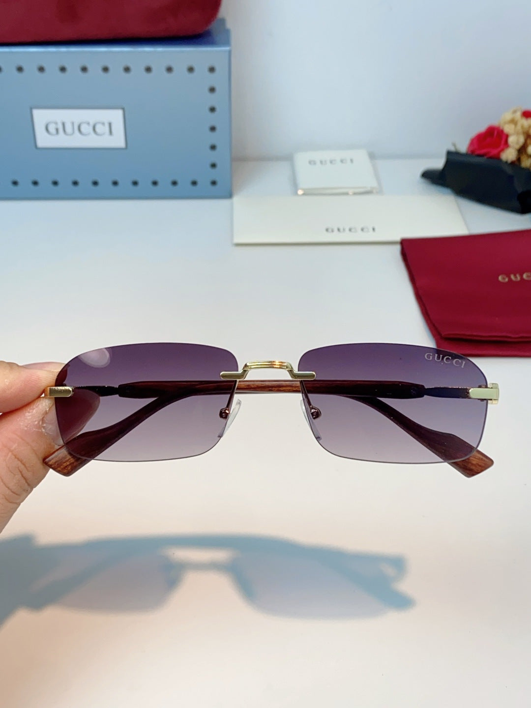Gucci Lightweight Metal Rimless Red Lens Sunglasses for Men & Women - detail image 4